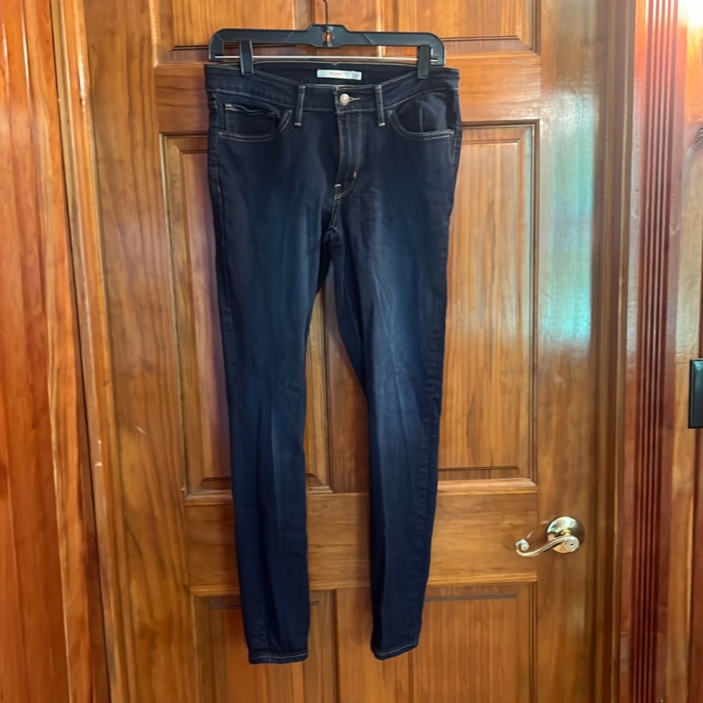 Levi’s 711 Skinny Jean